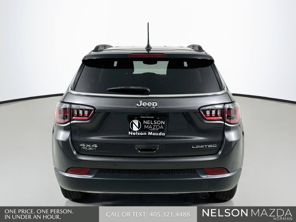 Used 2022 Jeep Compass Limited AWD/4WD image 7