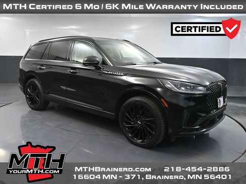 Used 2025 Lincoln Aviator Reserve w/ Jet Appearance Package image 1