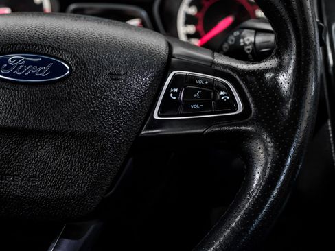 Used 2015 Ford Focus ST w/ Equipment Group 401A image 22
