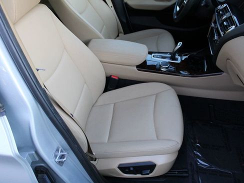 Used 2017 BMW X3 sDrive28i image 15