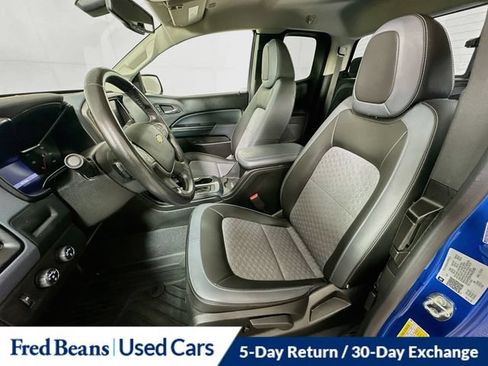 Used 2021 Chevrolet Colorado Z71 AWD/4WD image 27