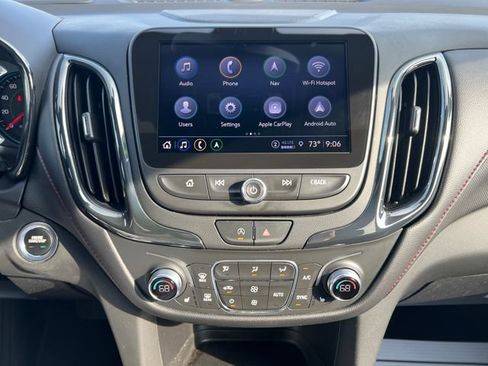 Certified 2022 Chevrolet Equinox RS w/ RS Leather Package AWD/4WD image 19