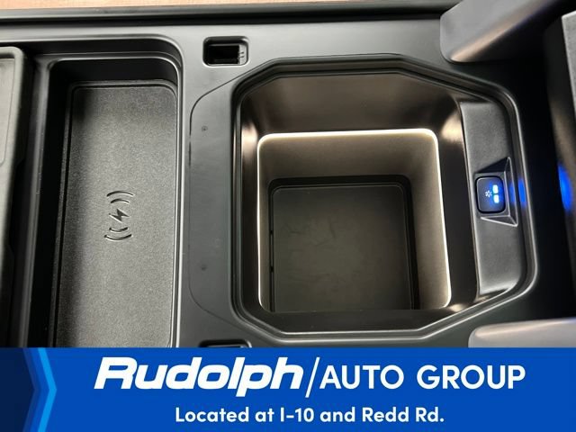 Used 2023 Land Rover Defender 110 X AWD/4WD image 31