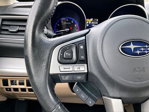 Used 2017 Subaru Outback 2.5i Premium image 23