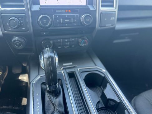 Used 2016 Ford F150 XLT w/ Equipment Group 302A Luxury AWD/4WD image 37