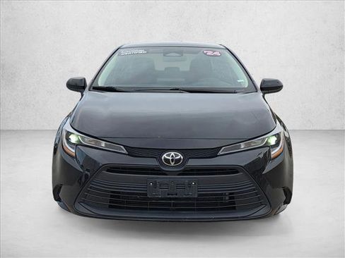 Certified 2024 Toyota Corolla LE FWD image 2