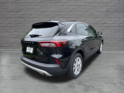 Used 2024 Ford Escape Active w/ Cold Weather Package FWD image 6