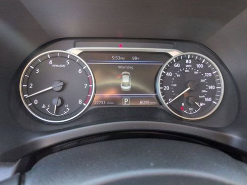 Used 2025 Nissan Sentra SV FWD image 16