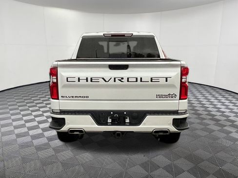 Used 2022 Chevrolet Silverado 1500 High Country w/ LPO, Dark Essentials Package image 5