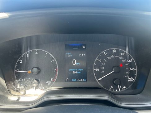 Used 2023 Toyota Corolla LE FWD image 16