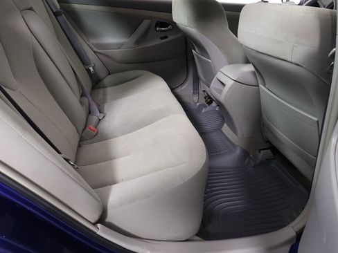 Used 2009 Toyota Camry LE image 22