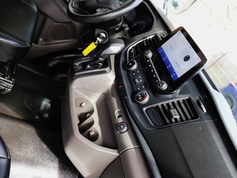 Used 2020 Ford Transit 250 Medium Roof image 43