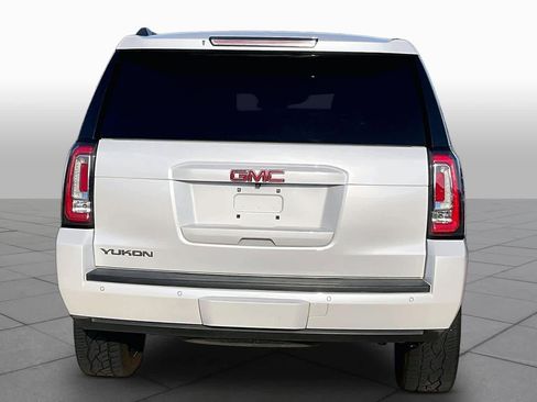 Used 2017 GMC Yukon SLT w/ HD Trailering Package RWD image 6