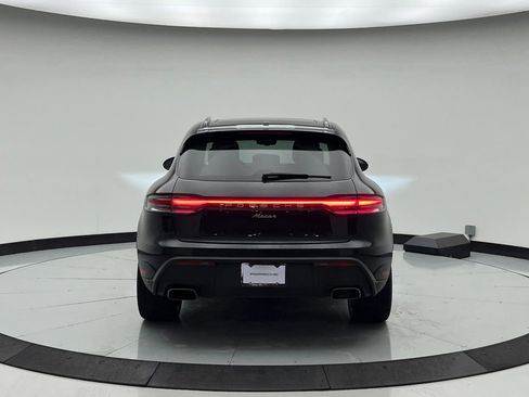 Used 2022 Porsche Macan image 9