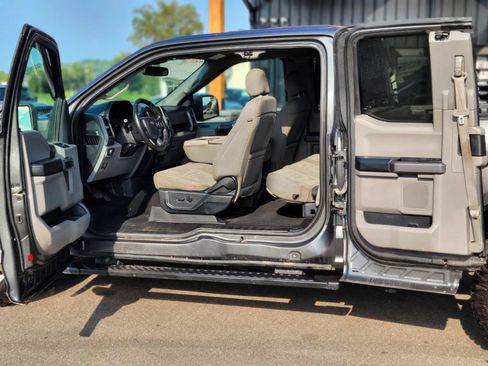 Used 2019 Ford F150 XLT w/ Equipment Group 301A Mid AWD/4WD image 7