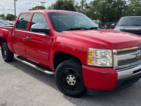 Used 2011 Chevrolet Silverado 1500 LT image 1