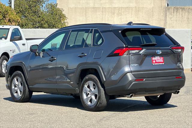 Certified 2022 Toyota RAV4 LE AWD/4WD image 7
