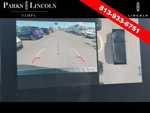Used 2022 Ford Explorer Platinum w/ Equipment Group 601A AWD/4WD image 24
