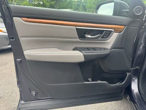 Used 2017 Honda CR-V Touring image 14