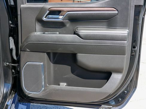 Used 2024 Chevrolet Silverado 1500 LT w/ Max Trailering Package RWD image 15