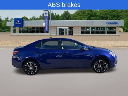 Used 2014 Toyota Corolla S image 6