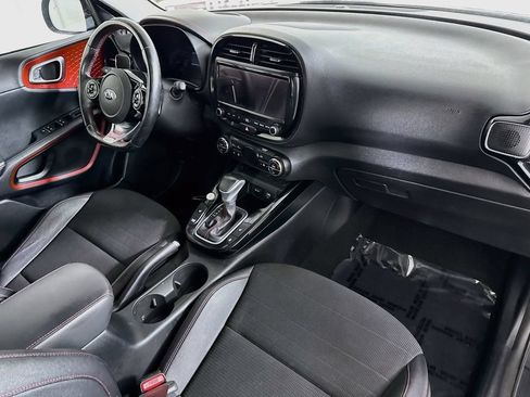 Used 2021 Kia Soul Turbo FWD image 33
