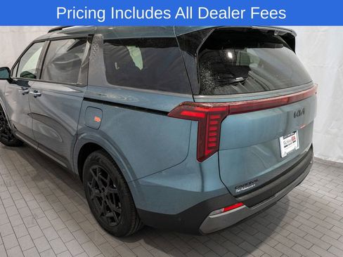 New 2026 Kia Carnival SX Prestige FWD image 3