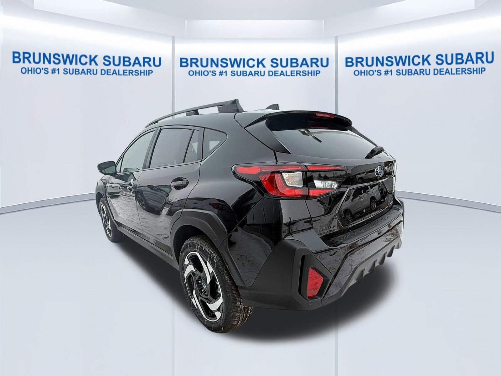 New 2026 Subaru Crosstrek 2.5i Limited AWD/4WD image 3