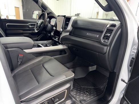 New 2026 RAM 1500 Laramie w/ Laramie Preferred Package AWD/4WD image 16