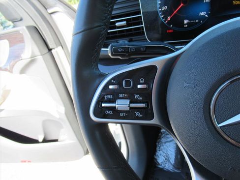 Used 2020 Mercedes-Benz GLE 350 image 17