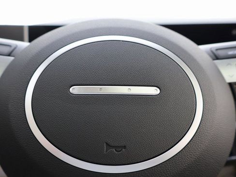 New 2026 Hyundai Tucson Limited image 29