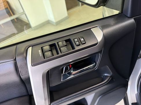Used 2019 Toyota 4Runner SR5 AWD/4WD image 13