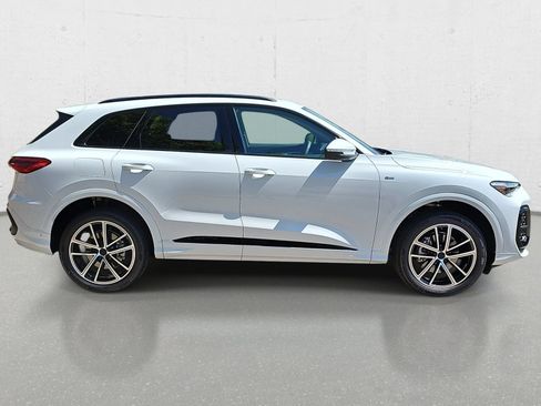New 2026 Audi Q5 Premium Plus AWD/4WD image 4