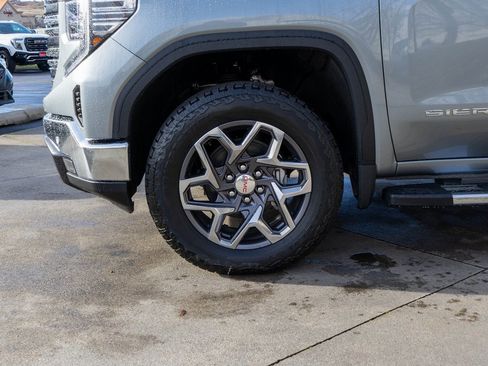 New 2026 GMC Sierra 1500 SLT w/ SLT Premium Plus Package image 31