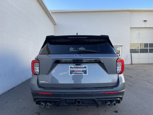 Used 2023 Ford Explorer ST w/ ST Street Pack image 6