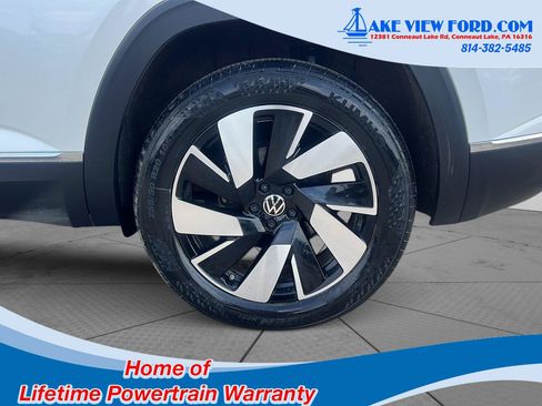 Used 2024 Volkswagen Atlas Cross Sport SEL AWD/4WD image 6
