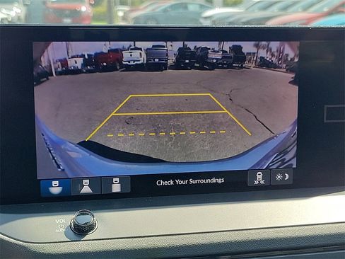 Used 2023 Honda Accord Sport image 9