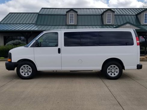 Used 2013 Chevrolet Express 1500 LS image 2
