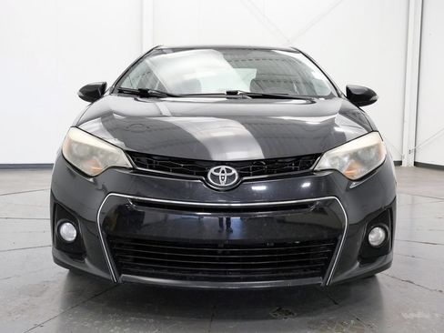Used 2016 Toyota Corolla L FWD image 2