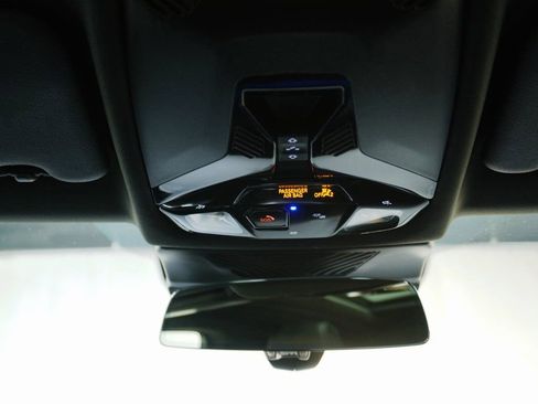 Certified 2025 BMW 228i xDrive w/ Premium Package image 17