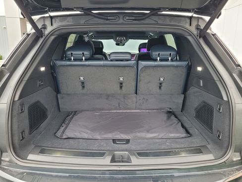 New 2025 Cadillac Escalade IQ Sport 2 w/ LPO, ONYX Package image 26