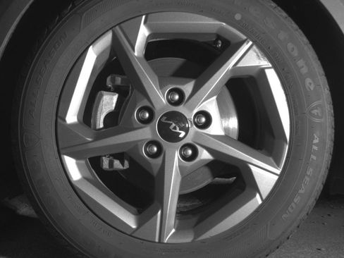 Used 2025 Kia K4 LXS image 12