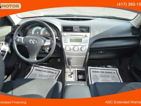 Used 2009 Toyota Camry XLE image 28
