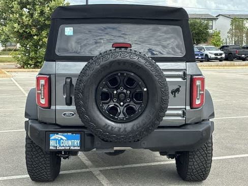 Used 2024 Ford Bronco Wildtrak AWD/4WD image 5