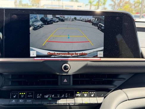 New 2026 Toyota Crown Signia AWD/4WD image 31