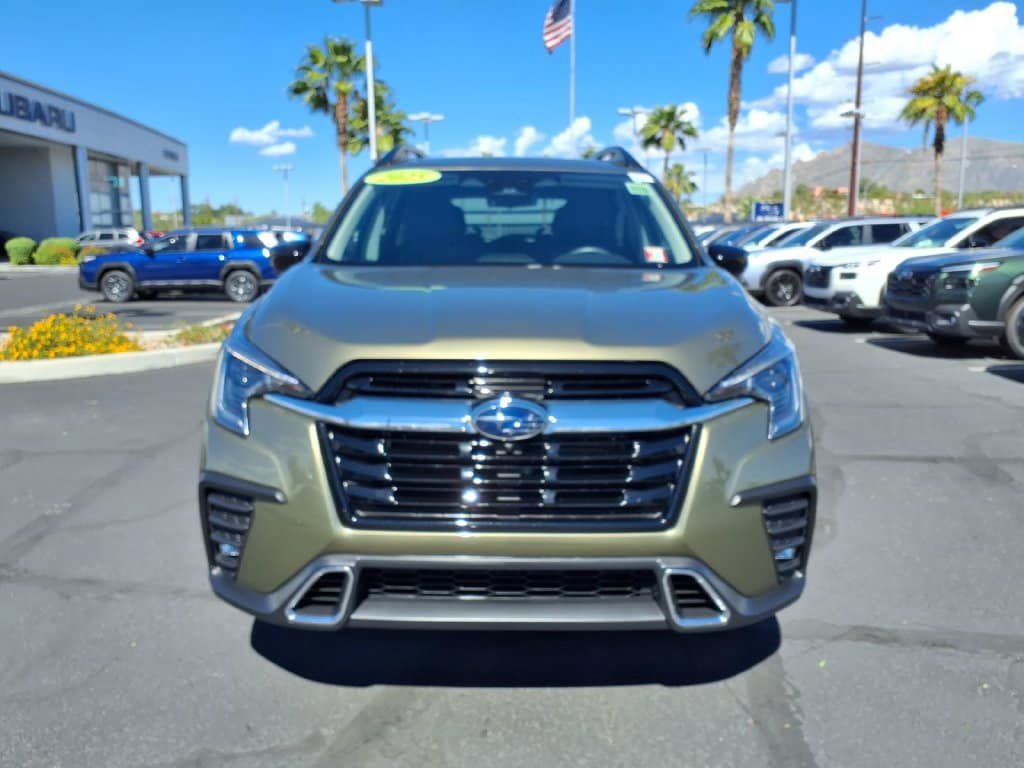Used 2025 Subaru Ascent Touring w/ Popular Package #1 AWD/4WD image 9