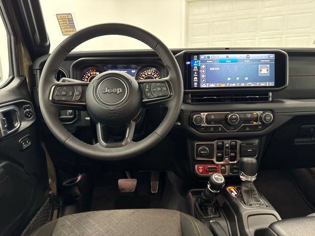 Used 2026 Jeep Gladiator Mojave AWD/4WD image 20