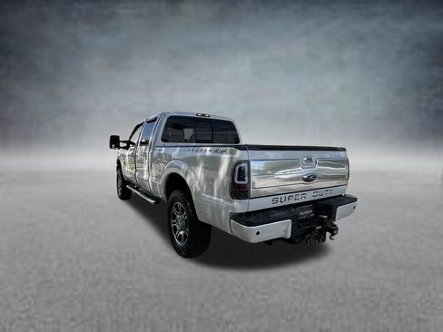 Used 2015 Ford F250 Platinum w/ FX4 Off-Road Package AWD/4WD image 5