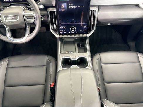 Used 2024 GMC Acadia Elevation w/ Luxury Package image 16