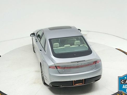 Used 2020 Lincoln MKZ Reserve FWD image 21